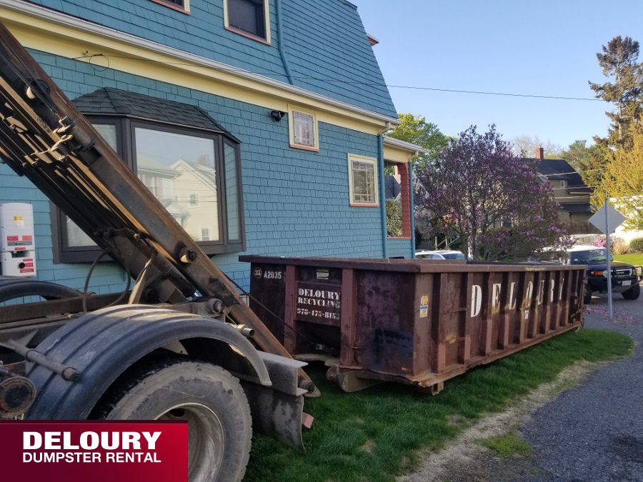 Swampscott, MA – 20 yard 3 ton used for household clean out