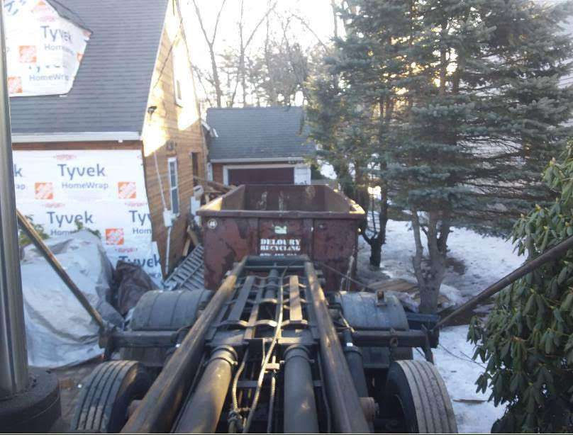 30 yard dumpster rented for a Siding Project in Wakefield, MA